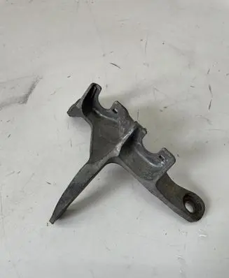 Renault Trafic III (X82) Gear shift cable bracket 344143806R 111193660
