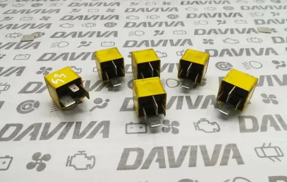 Opel Insignia A Other relay 90226846