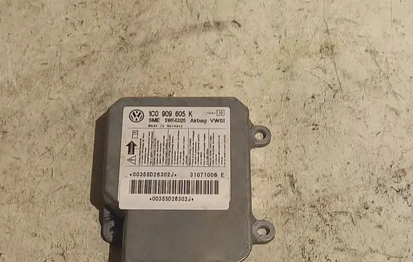 Volkswagen Polo IV 9N3 Airbag control unit/module 1C0909605K 5WK43125