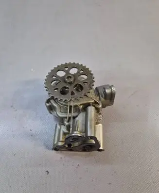 Porsche Cayenne (9Y0 9Y3) Oil pump 06M115103Q GH5170518 0426313