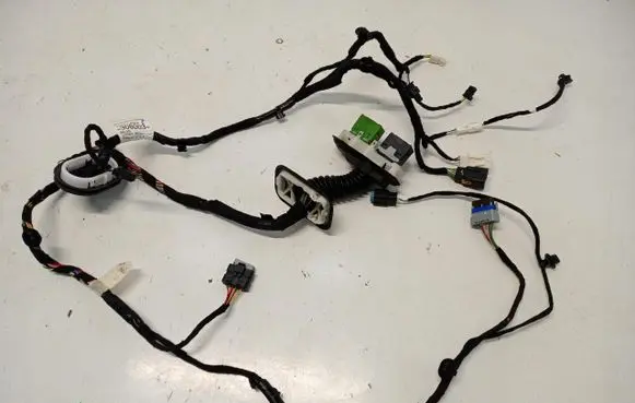 Citroen C5 Aircross Front door wiring loom