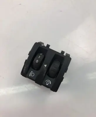 Renault Clio IV Light switch 251900567R
