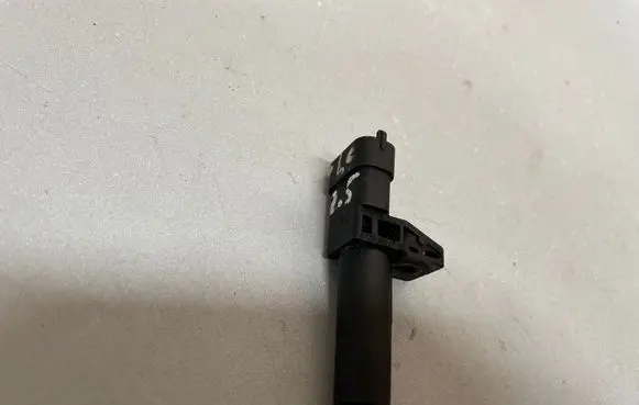 Mercedes-Benz E W212 Crankshaft position sensor A2769050700