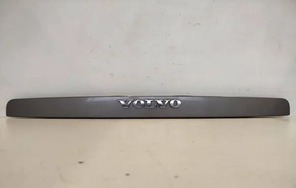 Volvo V50 Tailgate trim 08663727 6030