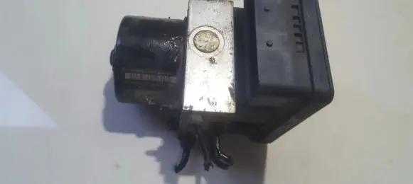 Volkswagen Golf IV ABS Pump 1C0907379D 100960-03123