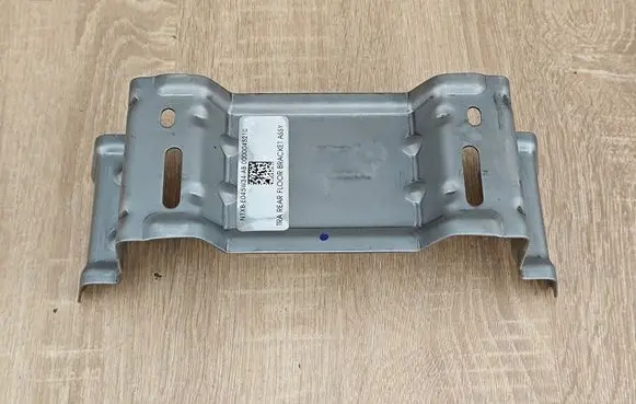 Volkswagen Amarok II Engine bonnet (hood) release handle N1XBE045W34