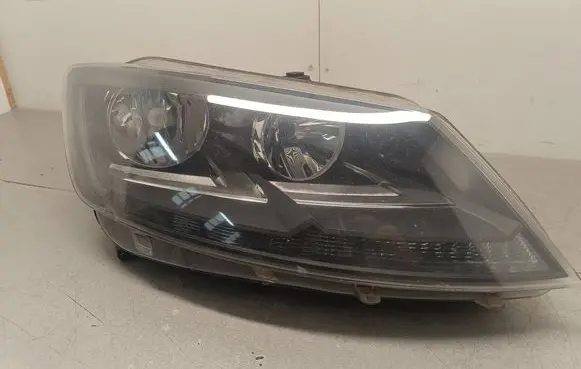 Seat Alhambra (Mk2) Headlight/headlamp 0301243602 7N5941006A