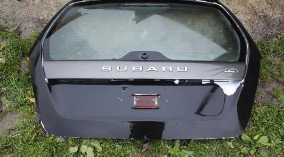 Subaru Forester SG Tailgate/trunk/boot lid