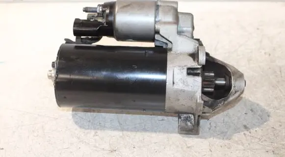 Audi A4 S4 B7 8E 8H Starter motor 03G911023A 0001109064