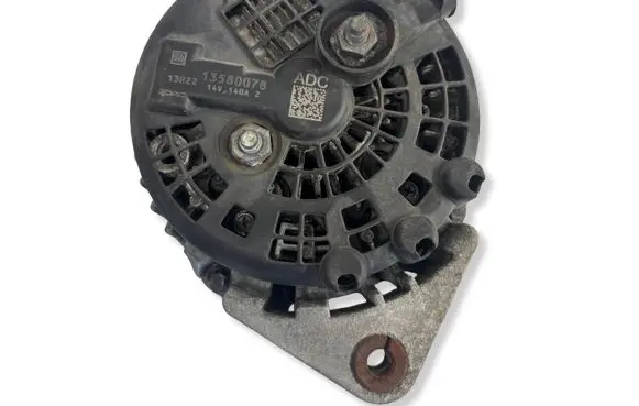 Opel Antara Generator/alternator 13580078