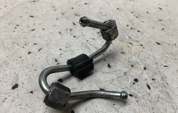 Fuel main line pipe