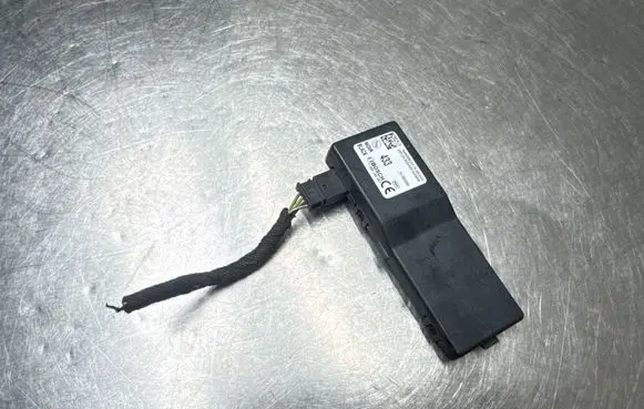 Opel Insignia A Door central lock control unit/module 13503204 F00HJ00491
