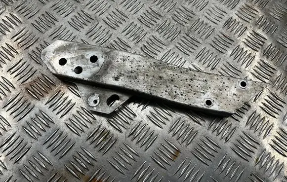 Mercedes-Benz GLC X253 C253 Radiator support slam panel bracket 161671401 T52785A