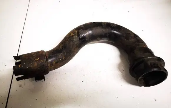 Air intake hose/pipe