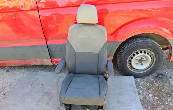 Volkswagen Multivan T7 Front passenger seat
