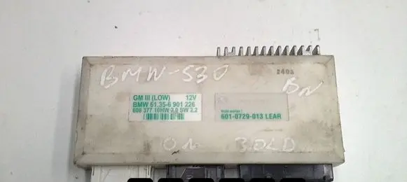 BMW 5 E39 Engine control unit/module 6135-6901226