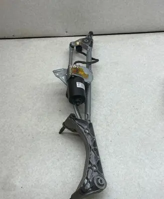 Mercedes-Benz C W203 Front wiper linkage and motor 404518 4293B A2038200342