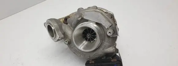 Audi A4 S4 B9 Turbo 059145873DB 8236990012 8390770011