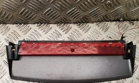 Audi A4 S4 B8 8K Third/center stoplight 8T0945097