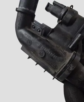 Ford Mondeo MK IV Thermostat/thermostat housing 9670253780