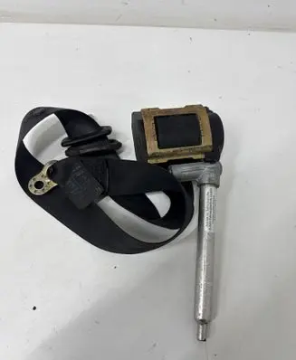 Audi A4 S4 B5 8D Front seatbelt AK5053211 040062