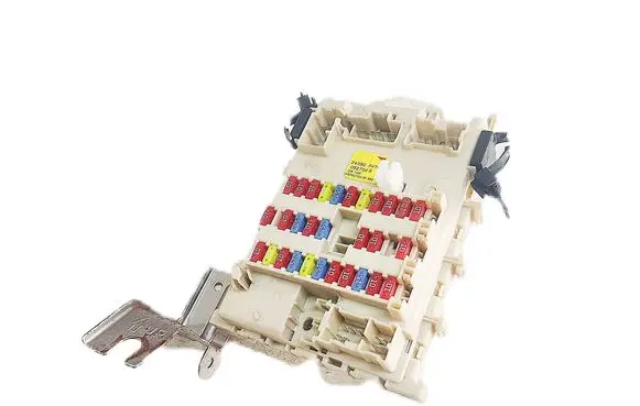 Nissan Primera Fuse box set 24350AV700
