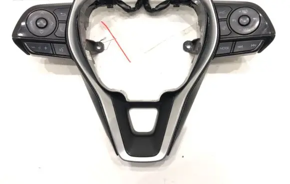 Steering wheel buttons/switches