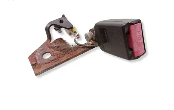 Citroen C4 I Rear seatbelt buckle 7402822