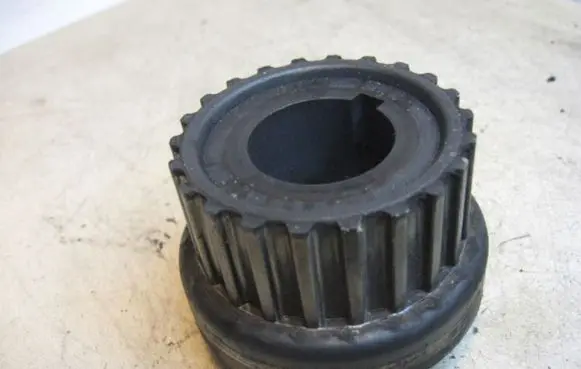 Opel Vectra B Crankshaft gear 17TDISUZU