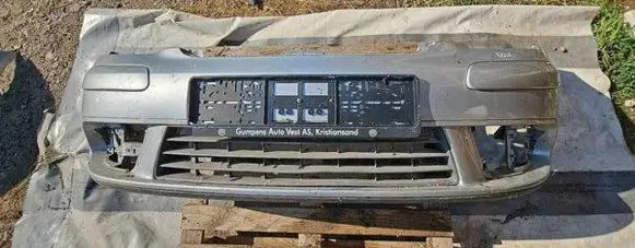 Volkswagen Golf Plus Front bumper