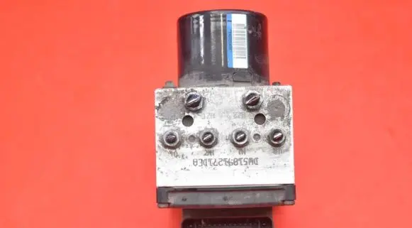 Volkswagen PASSAT B5.5 ABS Pump 3C0614095M