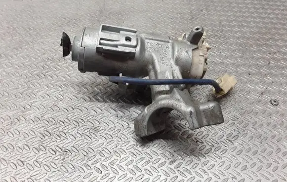 Toyota Yaris Verso Ignition lock 45020521