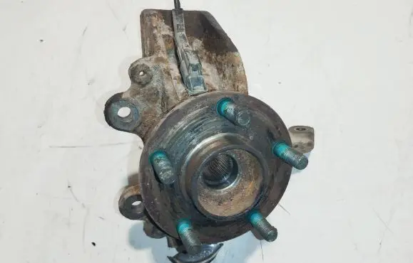 Ford Focus C-MAX Front wheel hub