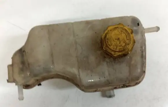 Coolant expansion tank/reservoir