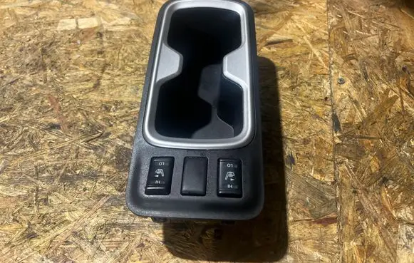 Nissan Navara D23 Gear shifter surround trim plastic 969504JA0A 968R24JA0A
