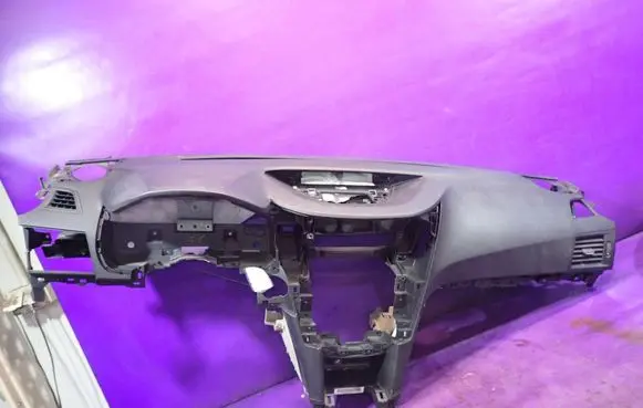 Subaru Outback Dashboard 