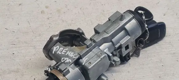 Mazda Premacy Ignition lock SL33