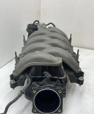 Ford Mustang VI Intake manifold FR3E9S455HD