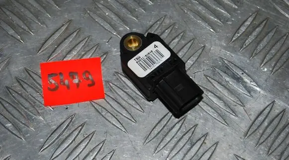 Lexus IS 220D-250-350 Airbag deployment crash/impact sensor 898310W040