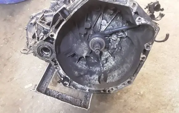 Nissan Tiida C11 Manual 6 speed gearbox TL4K9KX