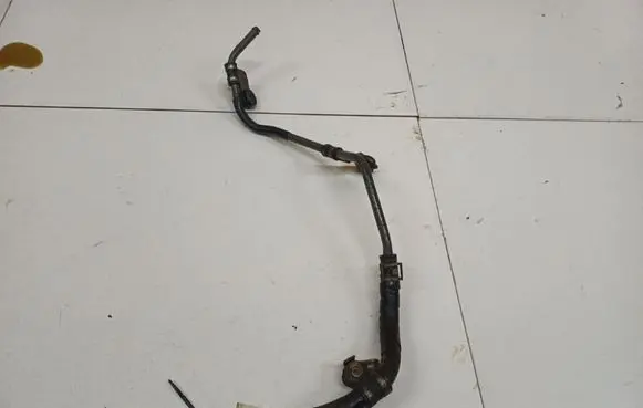 Toyota Corolla Verso AR10 Air conditioning (A/C) pipe/hose 
