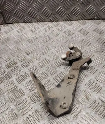 Volkswagen Caddy Sliding door lower roller guide/hinge 2k0843397a