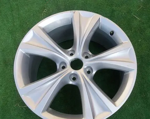 Seat Leon (5F) R17 alloy rim 