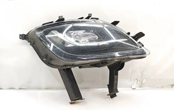 Opel Astra J Front fog light 04192120