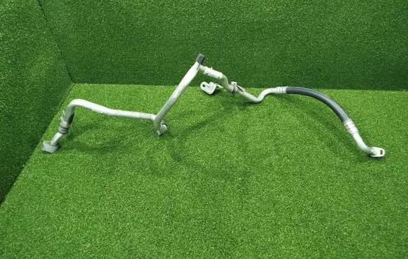 Air conditioning (A/C) pipe/hose