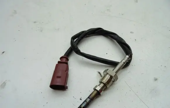 Audi A4 S4 B8 8K Exhaust gas temperature sensor 4G0906088R