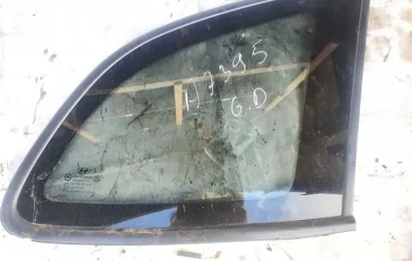Hyundai Santa Fe Rear side window