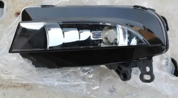 Audi A5 8T 8F Front fog light 8T0941699G