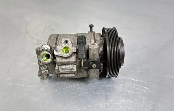 Jeep Grand Cherokee Air conditioning (A/C) compressor (pump) 10SRE18C