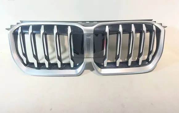 BMW X1 U11 Front bumper upper radiator grill 9883426
